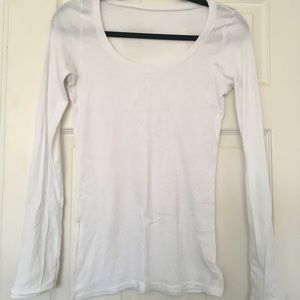 White Long-sleeve shirt